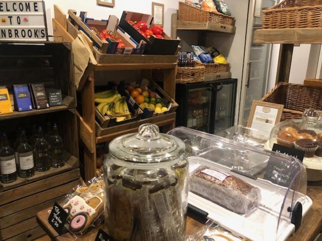 The Horse & Groom Стоу на Вёлд Экстерьер фото
